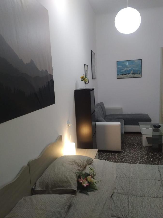 Wow Home - 175 Mq - Posteggio Privato - Davanti Porto Traghetti - Fino A 10 Posti Letto Genova Exterior foto