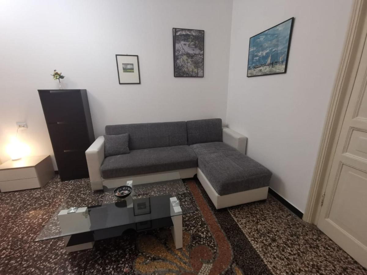 Wow Home - 175 Mq - Posteggio Privato - Davanti Porto Traghetti - Fino A 10 Posti Letto Genova Exterior foto