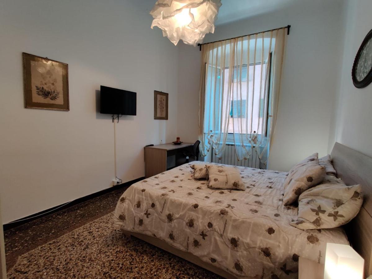 Wow Home - 175 Mq - Posteggio Privato - Davanti Porto Traghetti - Fino A 10 Posti Letto Genova Exterior foto