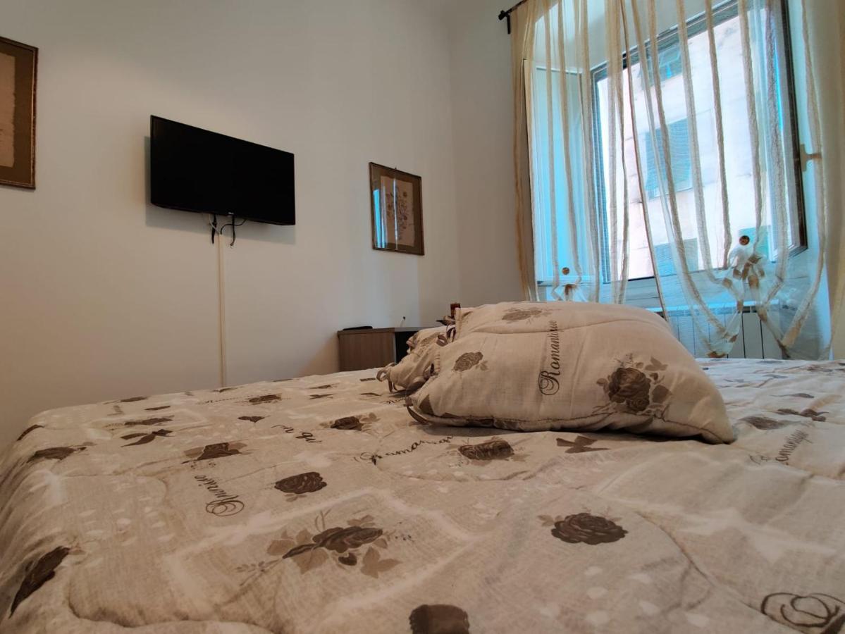 Wow Home - 175 Mq - Posteggio Privato - Davanti Porto Traghetti - Fino A 10 Posti Letto Genova Exterior foto
