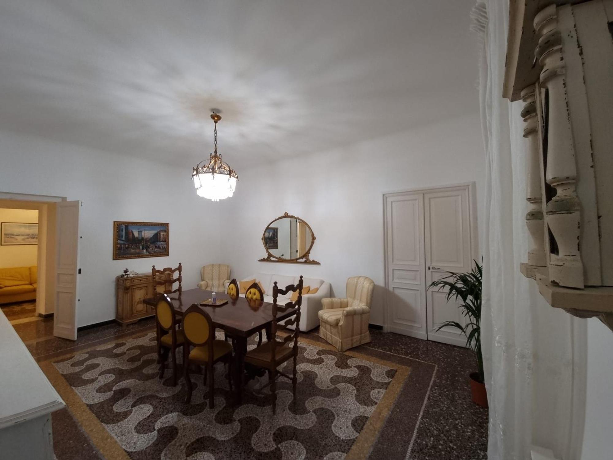 Wow Home - 175 Mq - Posteggio Privato - Davanti Porto Traghetti - Fino A 10 Posti Letto Genova Exterior foto